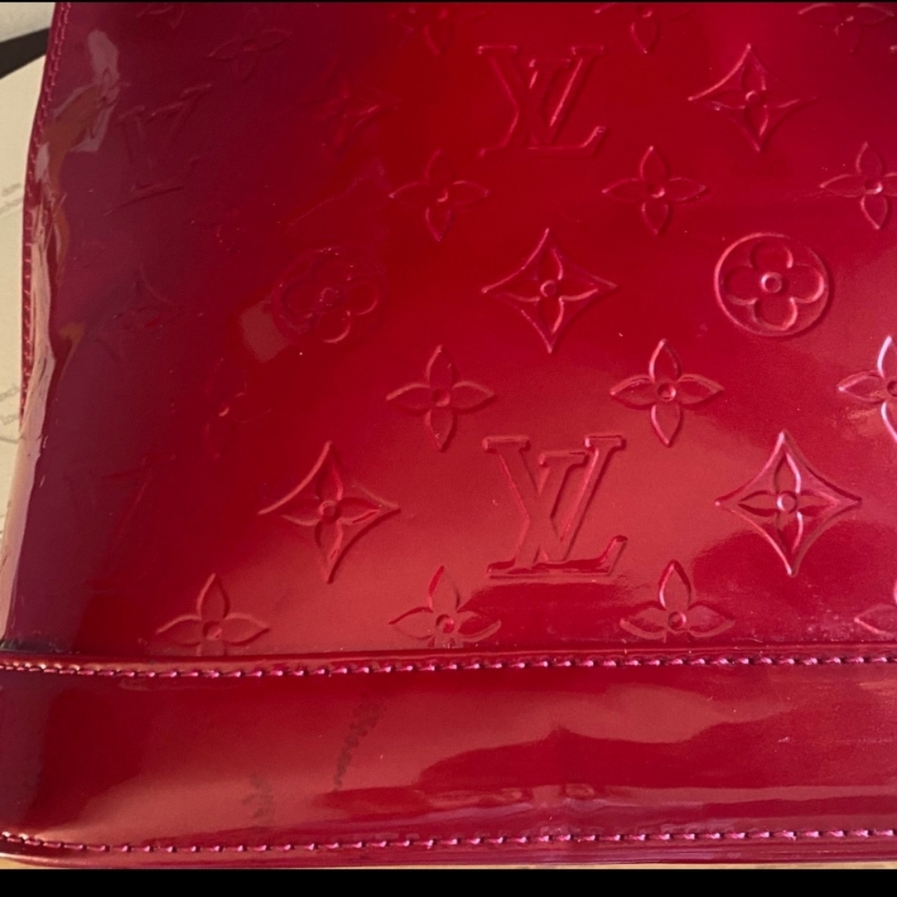 Louis Vuitton Monogram Vernis Alma GM (Rose pop color) - Picture 11 of 17